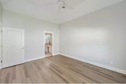 401 Hideaway Lane, Niceville, FL 32578 - Photo 16