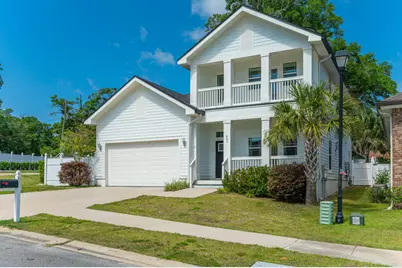 401 Hideaway Lane, Niceville, FL 32578 - Photo 2