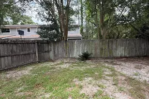 913 Landry St, Mary Esther, FL 32569 - Photo 14