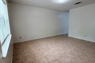 913 Landry St, Mary Esther, FL 32569 - Photo 10