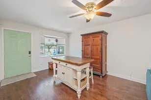 11 SE Magnolia Ave, Fort Walton Beach, FL 32548 - Photo 6