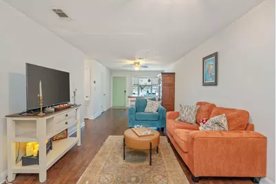 11 SE Magnolia Avenue #UNIT A, Fort Walton Beach, FL 32548 - Photo 10