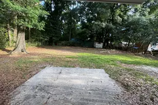 90 Andrews Ave, Defuniak Springs, FL 32433 - Photo 6