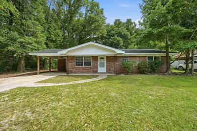 106 Andrews Avenue, Defuniak Springs, FL 32433 - Photo 2