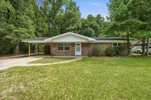 106 Andrews Ave, Defuniak Springs, FL 32433 - Photo 2
