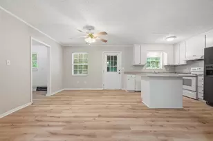 106 Andrews Ave, Defuniak Springs, FL 32433 - Photo 12
