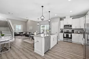 2331 Hadleigh Hills Ct, Navarre, FL 32566 - Photo 8