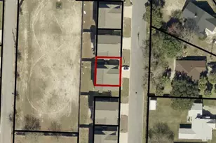 2331 Hadleigh Hills Ct, Navarre, FL 32566 - Photo 48