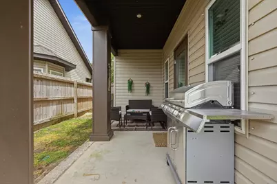2331 Hadleigh Hills Court, Navarre, FL 32566 - Photo 28