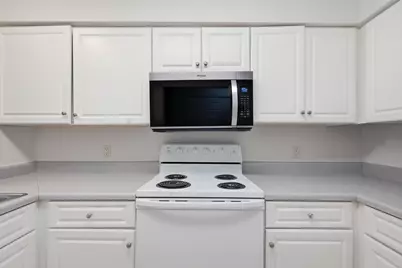 4270 Calinda Lane #316, Niceville, FL 32578 - Photo 6