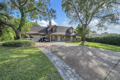 702 N Lakeside Drive, Destin, FL 32541 - Photo 2