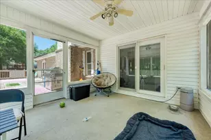 210 Shell Dr, Crestview, FL 32536 - Photo 42