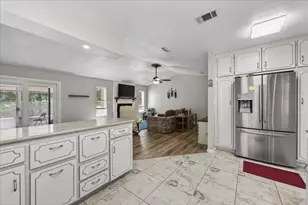 210 Shell Dr, Crestview, FL 32536 - Photo 16