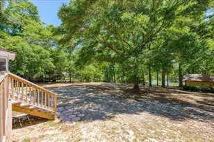 210 Shell Dr, Crestview, FL 32536 - Photo 60
