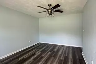 509 Trenton St, Fort Walton Beach, FL 32547 - Photo 2