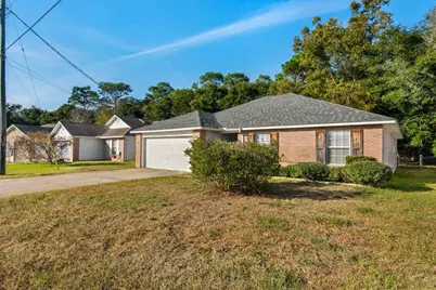 924 Emily Circle, Fort Walton Beach, FL 32547 - Photo 2