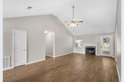 924 Emily Circle, Fort Walton Beach, FL 32547 - Photo 4