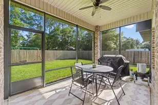 9073 E River Dr, Navarre, FL 32566 - Photo 32