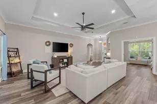 9073 E River Dr, Navarre, FL 32566 - Photo 10
