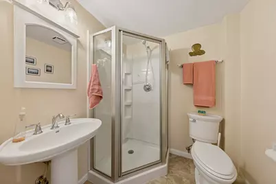 8522 Gulf Boulevard #APT 11, Navarre, FL 32566 - Photo 8
