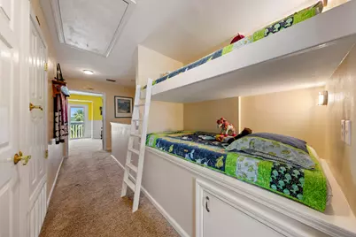 8522 Gulf Boulevard #APT 11, Navarre, FL 32566 - Photo 20