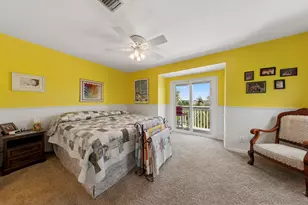 8522 Gulf Blvd, Navarre, FL 32566 - Photo 16