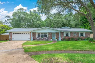 20 Forest Grove Pl, Fort Walton Beach, FL 32548 - Photo 1