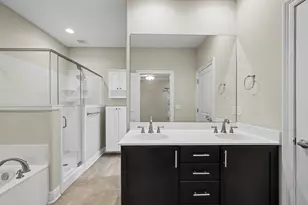 490 Soundview Ct, Mary Esther, FL 32569 - Photo 26