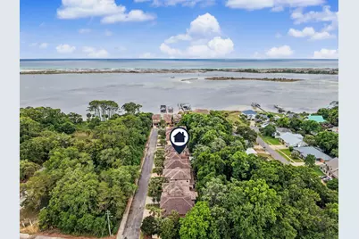 490 Soundview Court, Mary Esther, FL 32569 - Photo 54