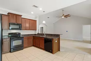 106 Crab Apple Ave, Crestview, FL 32536 - Photo 14