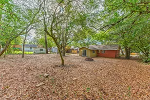 211 20th St, Niceville, FL 32578 - Photo 36