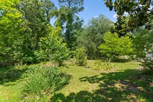 1929 Williams Creek Dr, Navarre, FL 32566 - Photo 46