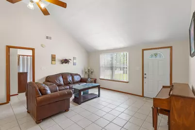 1929 Williams Creek Drive, Navarre, FL 32566 - Photo 8