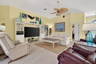 4242 Bobcat Cove, Niceville, FL 32578 - Photo 10