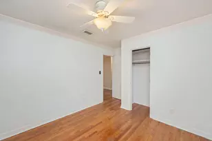 321 Washington Ave, Valparaiso, FL 32580 - Photo 20