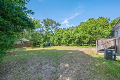 321 Washington Avenue, Valparaiso, FL 32580 - Photo 32