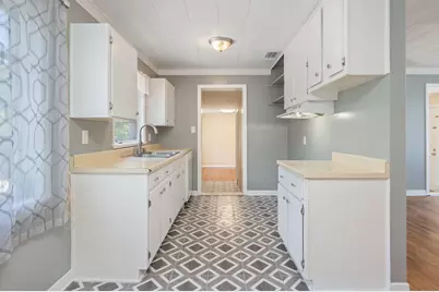 321 Washington Avenue, Valparaiso, FL 32580 - Photo 14