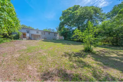 321 Washington Avenue, Valparaiso, FL 32580 - Photo 34
