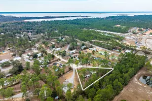 60 N Magnolia Ct, Freeport, FL 32439 - Photo 2