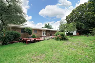 319 NW Briarwood Circle, Fort Walton Beach, FL 32548 - Photo 26
