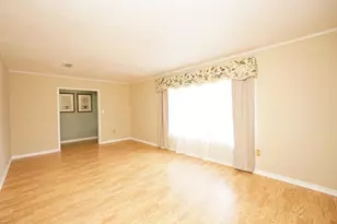 319 NW Briarwood Circle, Fort Walton Beach, FL 32548 - Photo 34