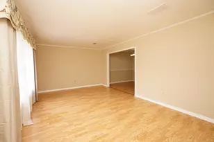 319 NW Briarwood Circle, Fort Walton Beach, FL 32548 - Photo 32