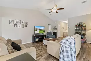 354 Fir Ave, Niceville, FL 32578 - Photo 6