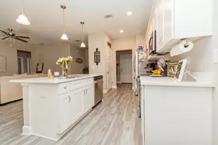 1512 Long Needle Ct, Baker, FL 32531 - Photo 10