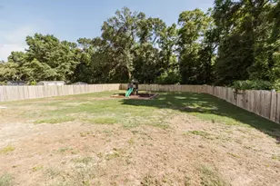 1512 Long Needle Ct, Baker, FL 32531 - Photo 24