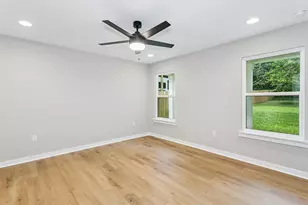 8090 3rd St, Laurel Hill, FL 32567 - Photo 20