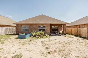 668 Teal St, Crestview, FL 32539 - Photo 24