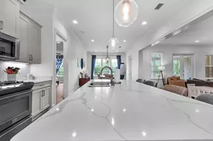 746 Prestwick Dr, Niceville, FL 32578 - Photo 16