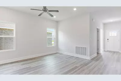 2126 Aqua Street, Gulf Breeze, FL 32563 - Photo 10