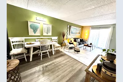 209 W Miracle Strip Parkway #D204, Mary Esther, FL 32569 - Photo 10